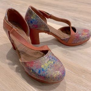 Super fun Mary Jane heels